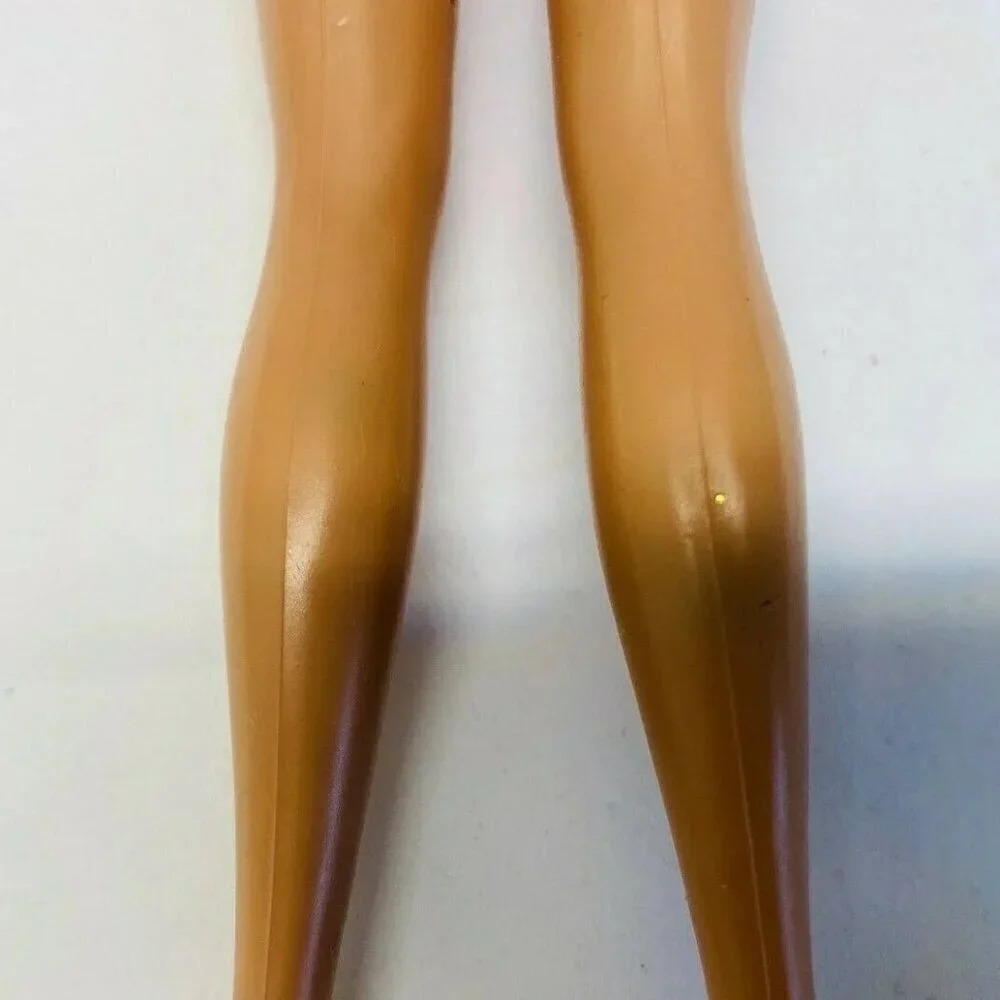 MATTEL BARBIE Doll Blond Hair Blue Eyes White Dress 12" Tall Used - Picture 10 of 11